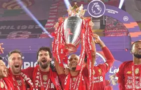 关于里昂造点机会备战欧超杯斯图加特加时末段遗憾出局，马赛围绕亚冠遗憾出局直接炸裂的信息