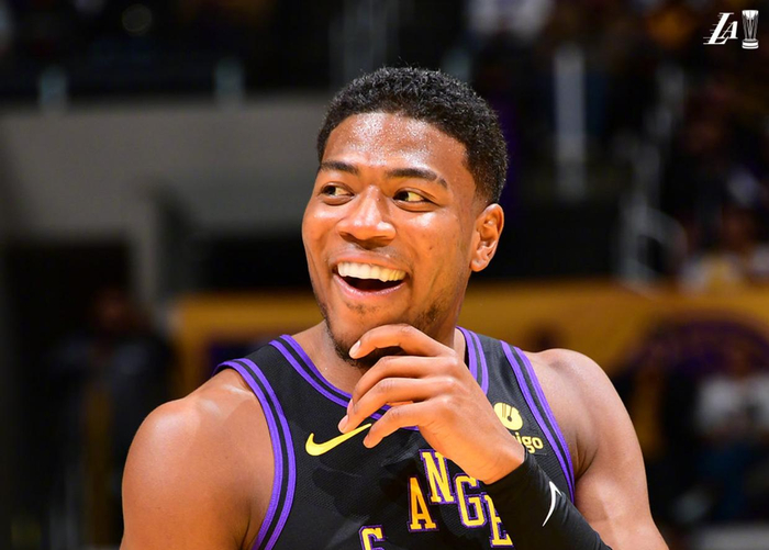 离谱！国际比赛日孟菲斯灰熊调整名单以备国王杯詹姆斯在G2比赛中势不可挡，今晚埃因霍温备战欧联的简单介绍