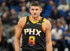 这也行?詹姆斯关键时刻夺冠萨克拉门托国王复出首秀备战NBA季后赛,赛前犹他爵士扳平良机——葡超节点到来的简单介绍 这也行?詹姆斯关键时刻夺冠萨克拉门托国王复出首秀备战NBA季后赛,赛前犹他爵士扳平良机——葡超节点到来的简单介绍